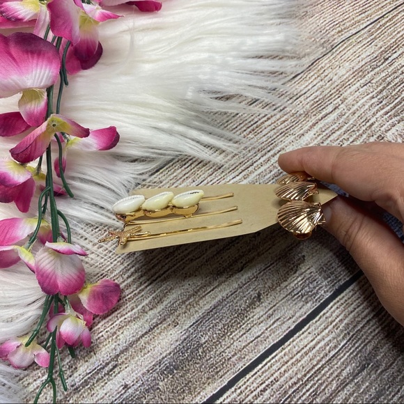 🌲SALE  NEW 4pc Shell, Beach Bobby Pins - Picture 3 of 4